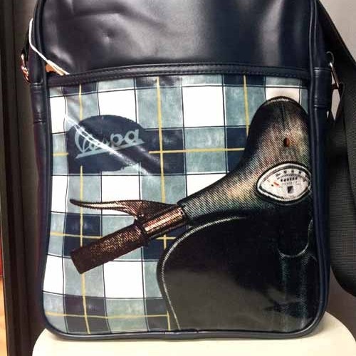 tpgallery | Vespa & Co |  torbole vespa shop borsa