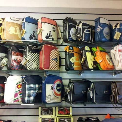 tpgallery | Vespa & Co | torbole vespa shop