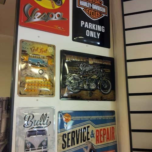 tpgallery | Vespa & Co | torbole vespa shop